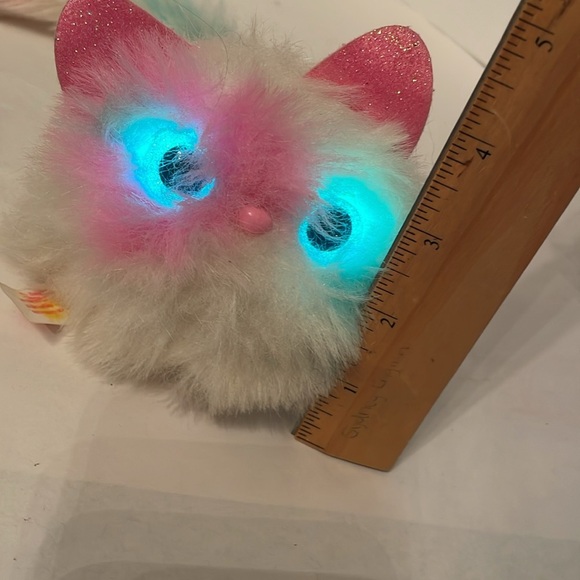 2018 Pomsies Interactive Plush Cat Tie Dye Talks Lights Up Kitty Cat lover - Picture 3 of 6